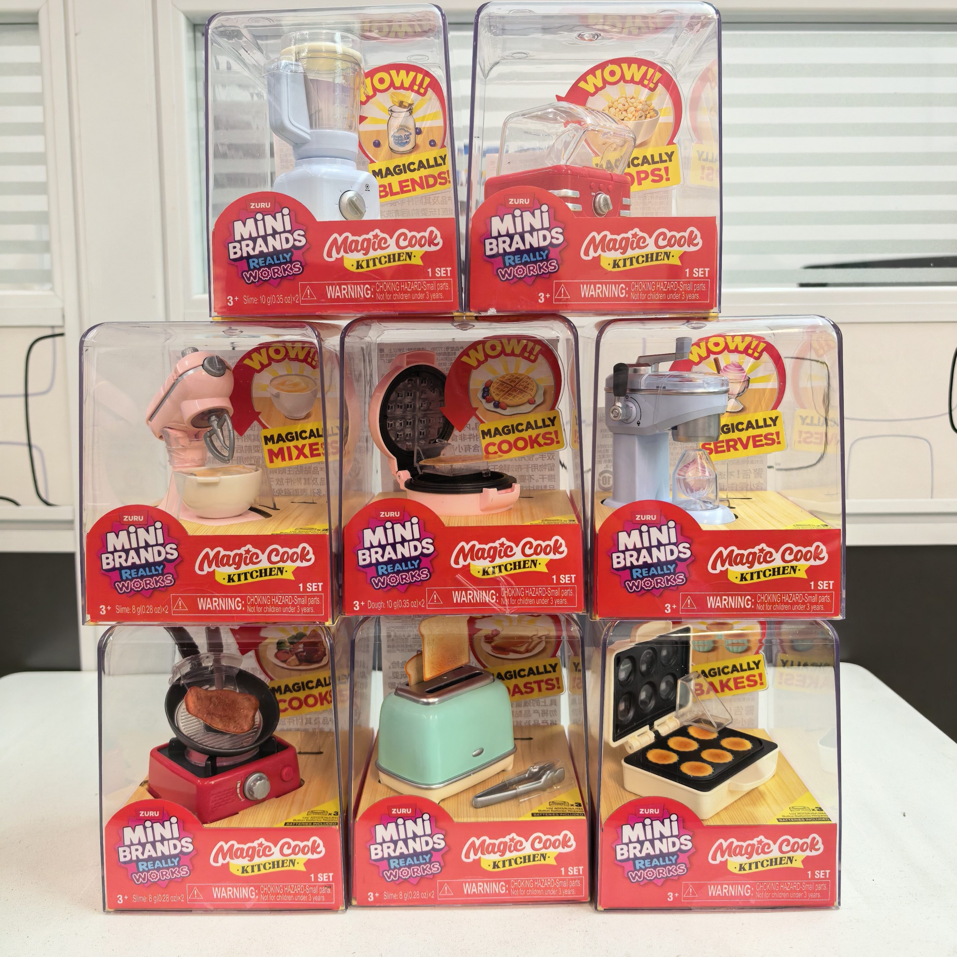 ZURU Mini Brands Magic Cook Ki - огляд і ціна Miniature Baking Kitchen