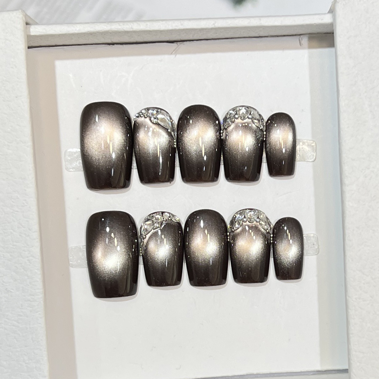 10pcs Black Cat Eyes Press on  - огляд і ціна Decorating Tip Set