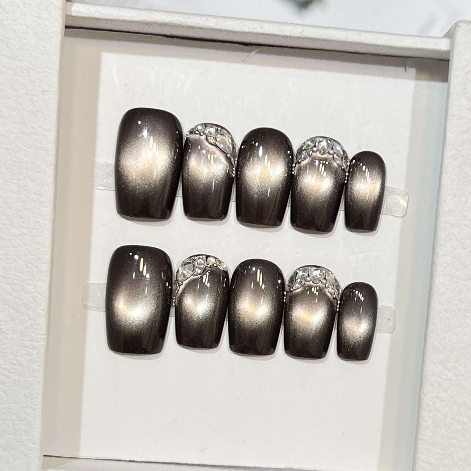 10pcs Black Cat Eyes Press on  - огляд і ціна Decorating Tip Set